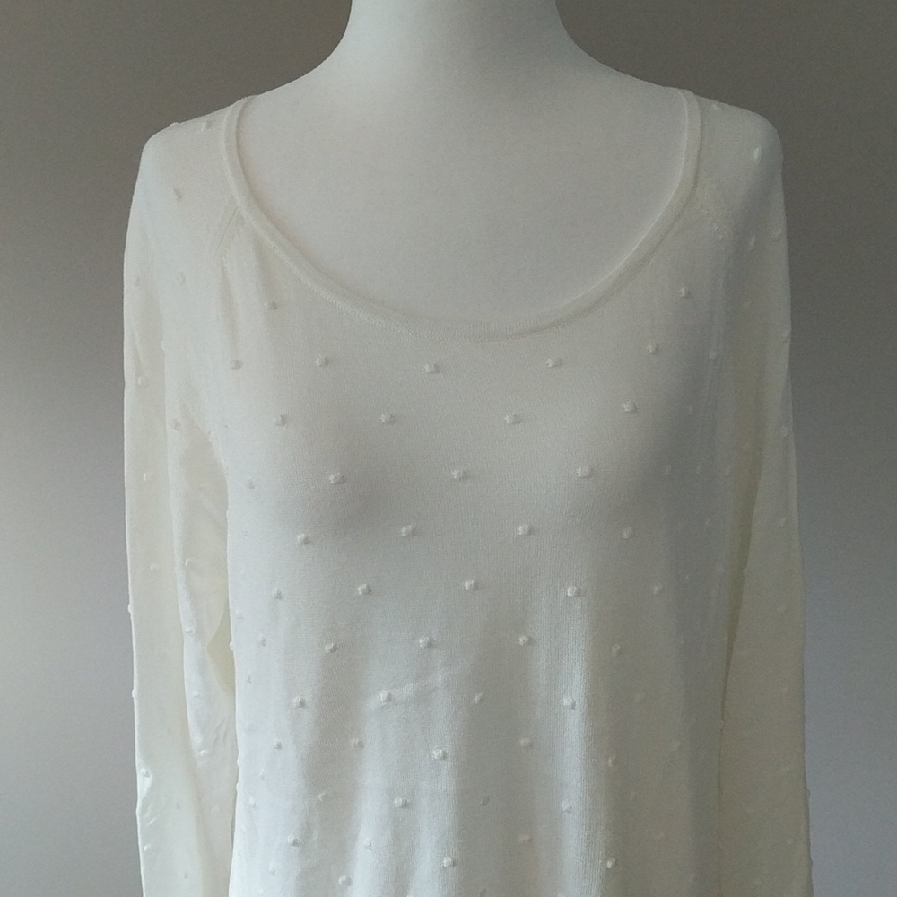 Textured Pullover - Picture 3 of 4